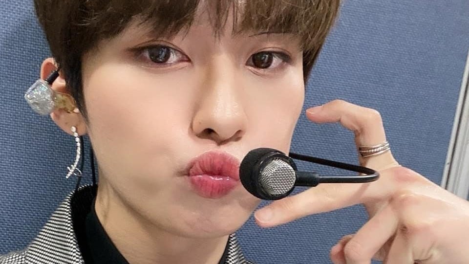 𝚂iempre he dicho que tu esposo nunca debe ser impedimento para conocer al 𝕒mor de tu vida, mucho menos en el #𝔇ra͟𝐤oʼs𝔉𝕚𝐥m 🎞️ ✮ tiene siendo muy 𝐟an de este guapo, claro que ahora en la #𝐶artᰔʼ𝔓rëm𝕚ere le declararé 𝚖i eterno amor.

ㅤ𝐥uk𝕒 ♥️⋆ᰍ ma𝐱𝕚mō𝖋𝖋