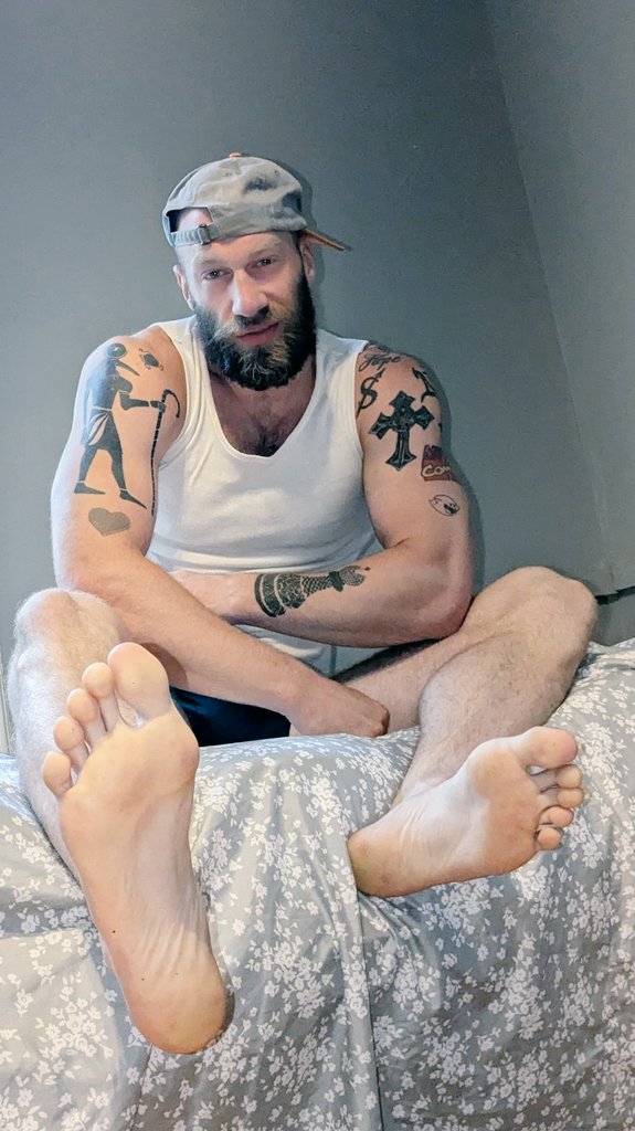 See more on my OF 🫣
onlyfans.com/adamundercover
#onlyfans #model #alpha #masculinity #strong #muscles #abs #fitness #spicy #of #strip #follow #trend #dominant #master #cashpig #malemodel #adult #adultmodel #xxx #gymbro #abs #sexyman #tease #of