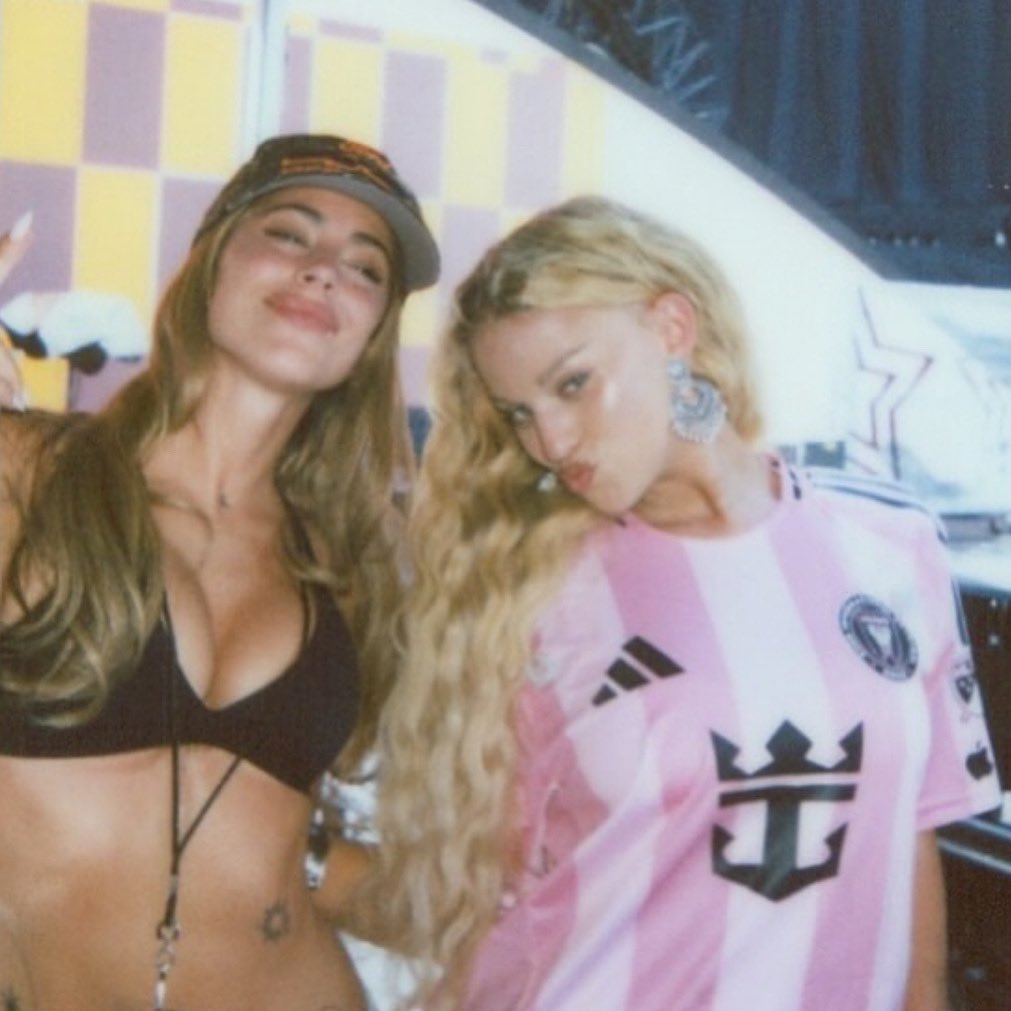 Elyanna via Instagram med TINI