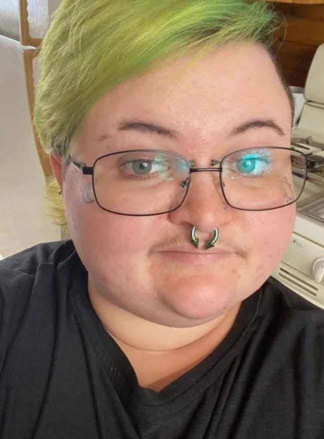 Guess the pronouns…