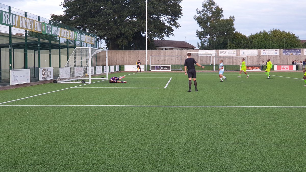 Penalty on 45 and HT <a href="/BarwellFC1992/">Barwell FC</a> 4 <a href="/LT_Fotball/">Larvik Turn Fotball</a> 1