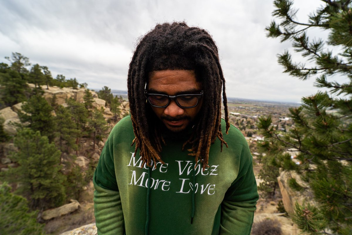 morevibez_'s tweet photo. ♻️🔋🍃🧩 #morevibezmorelove #mvml #clothingbrand https://t.co/JM2OaB1YsD