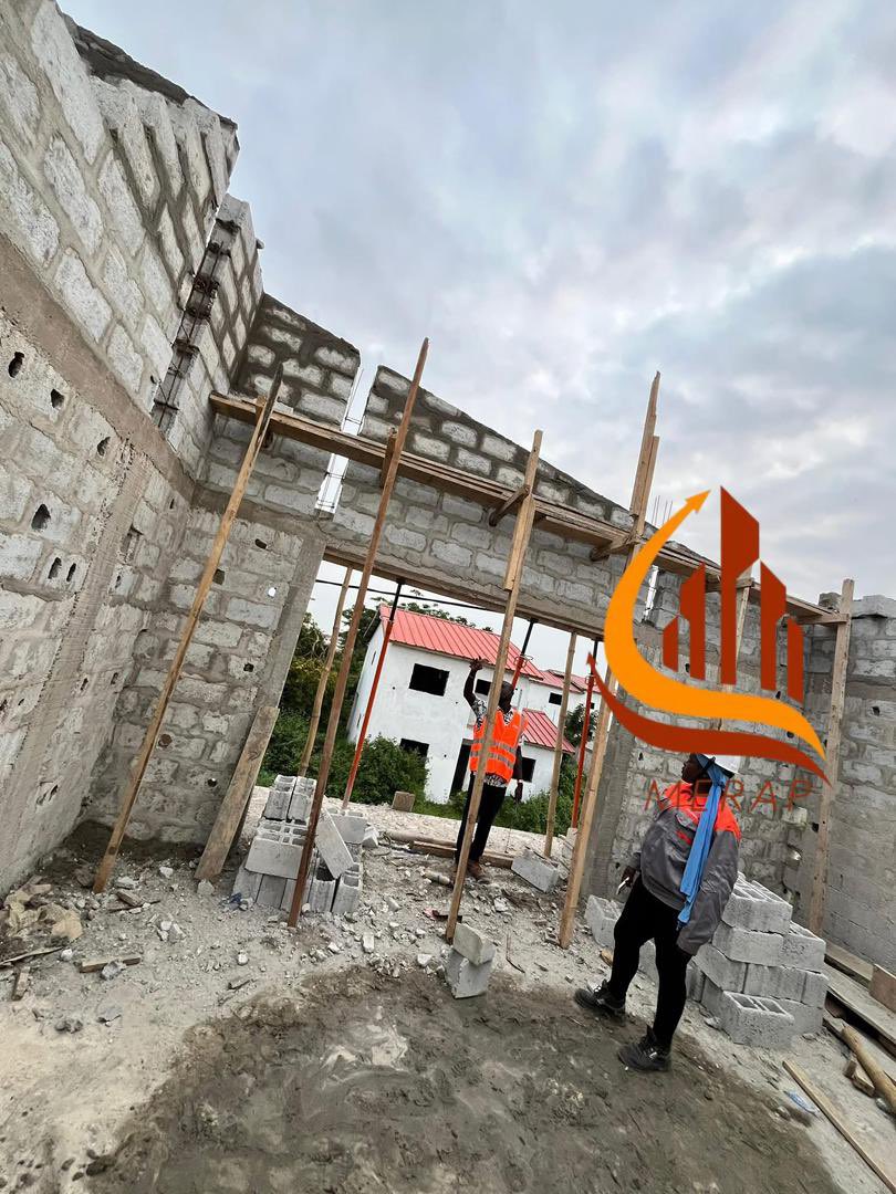 Merap_sarl's tweet photo. Découvrez l'avancement des travaux de construction du magnifique duplex de 9 pièces à Douala! De la conception initiale au gros œuvre, passant par les etudes (plan, geotecniques et structure)
Pour tous vos besoins en études, plans et construction, n'hésitez pas à nous contacter https://t.co/af9tV4vVnB