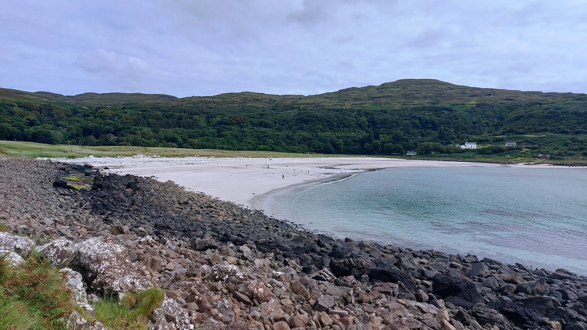 Calgary Bay looking very nice today!