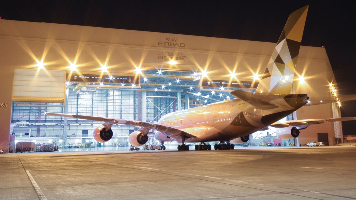 Etihad podría recuperar más A380 si resulta rentable, según su CEO. La aerolínea opera actualmente 7 unidades y próximamente podría recuperar dos Super Jumbos más que actualmente están en el aeropuerto de Tarbes. De hecho, serían el segundo y el tercer avión de este tipo