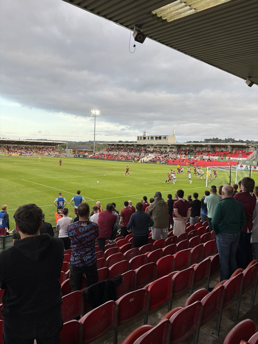 anthonykellyis's tweet photo. Cork City v Galway United, Turner’s Cross with @banamarepublic @tadhghartnett https://t.co/8DrxU9oCzJ