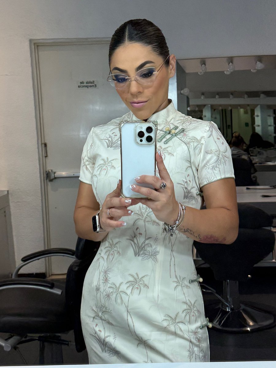 Vamos al aire en <a href="/CanalOnceTV/">Canal Once</a> <a href="/OnceNoticiasTV/">Once Noticias</a>. Nos acompañan? Nos vemos a las ✌🏻.