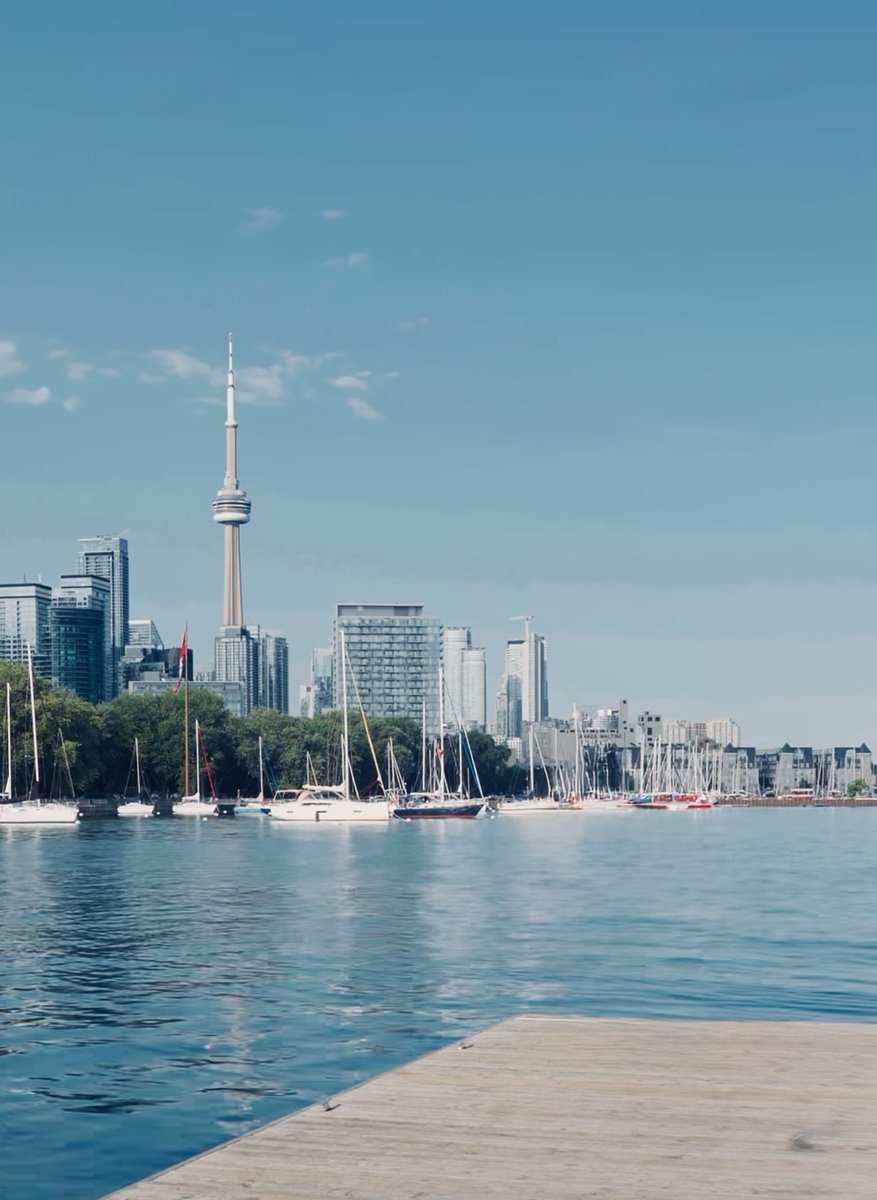 rosalesllove's tweet image. De paseo ando… y si es de postal 
#Harbourfront 
@lamejorcompañia