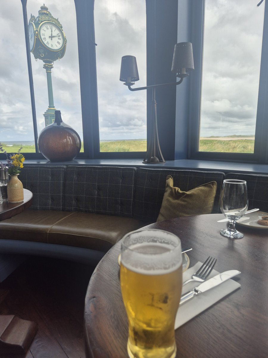 shanemcDonnell3's tweet image. Lovely visit to @TrumpDoonbeg on the way back from our 10km Kilkee race.  Beautiful views and pint .♥️🙏

@realDonaldTrump 

#DonaldTrump 
#killkee 
#doonbeg