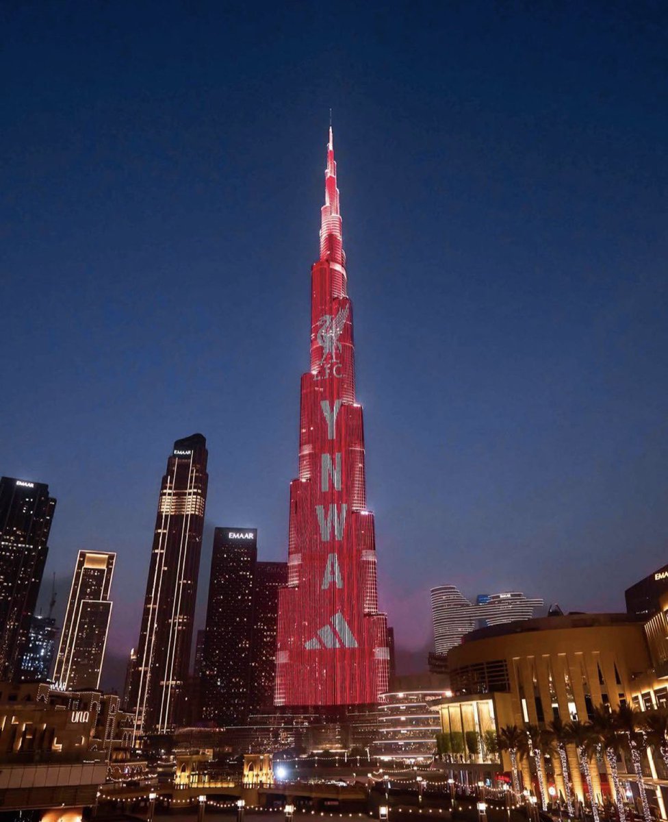 The iconic The Burj Khalifa building in Dubai has lighted up and it’s displaying the Liverpool logo with YNWA x Adidas.

📸: <a href="/TheAnfieldWrap/">The Anfield Wrap</a>