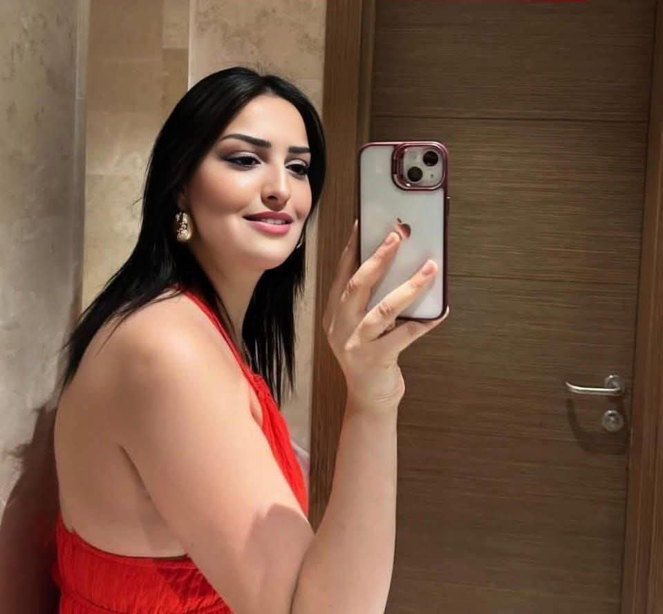 #مساء_الخير_والسعاده #حباااايب❤️
#سووووووال_ابغى_الكل_يرد_بصج
#الأميره_هند 
لو #خيروك #تسافر ؟✈️
◯ الرياض   ◯ قطر   ◯ دبي   ◯باريس.
وعلق من أين #تتابعني 💚
<a href="/alkht64259tr/">الأميره هند بنت عبدالرحمن الخيرية</a>
<a href="/aaltnfydhy473/">المكتب التنفيذي</a>