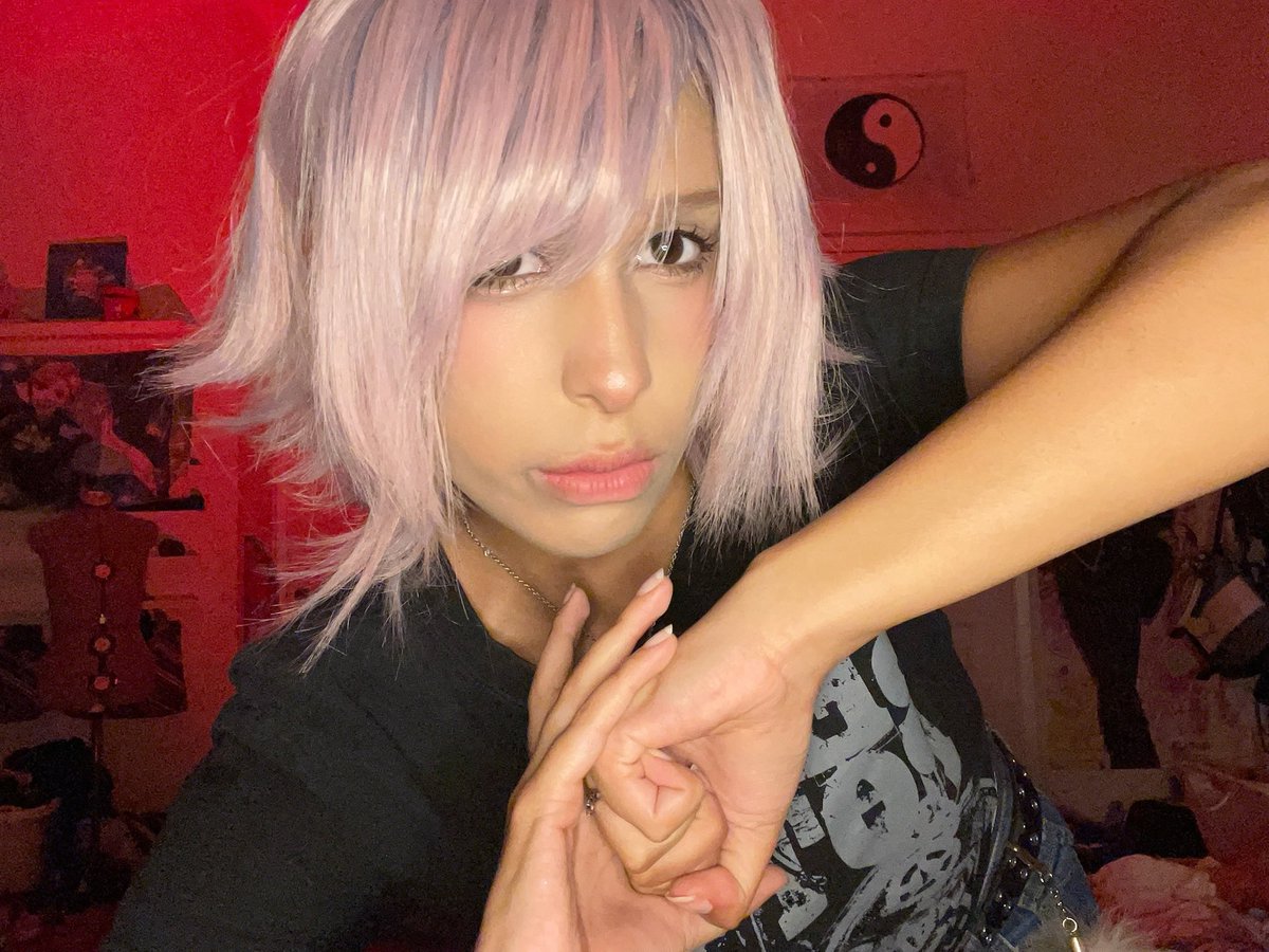 cloverjellyo0's tweet photo. happy birthday weronikaaa 🏀🖤
ヴェロちゃんおたおめっ！！

#ヴェロニカ生誕祭2025 https://t.co/VOlpxA3ktU