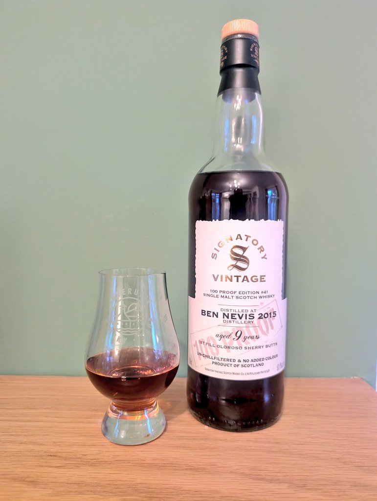 1st of the month so be rude not to start it off with a new bottle. It's good to be back properly. #whisky