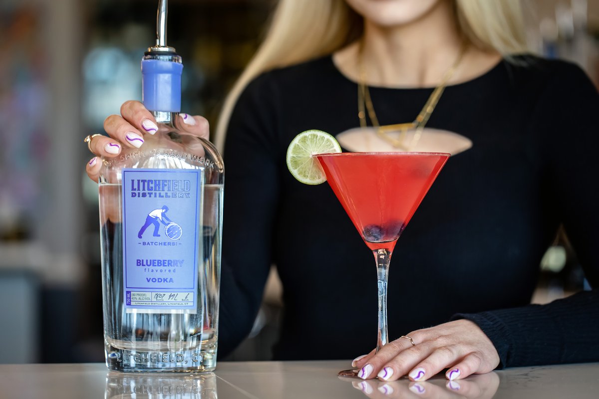 LitchfieldDist's tweet photo. Taste the difference real fruit makes! We infuse our award-winning vodka with blueberries sourced from Dzen Farms in South Windsor, CT. #spiritofhardwork https://t.co/JjGvADlc4o