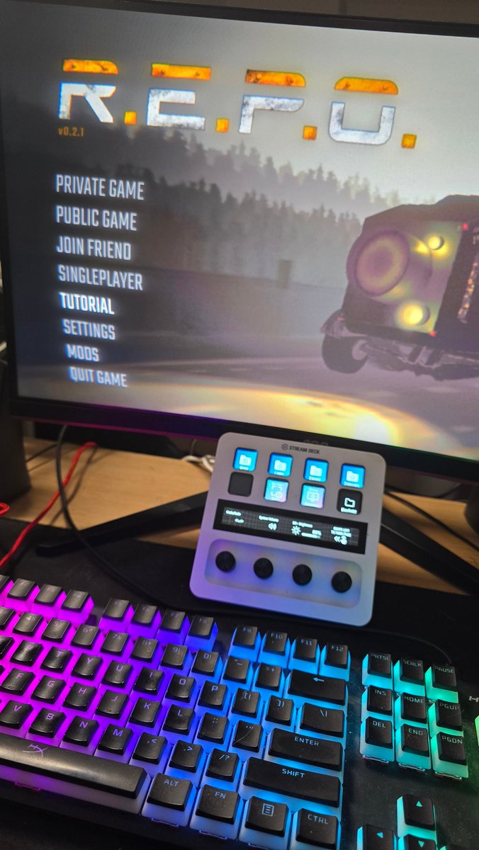Streaming some R.E.P.O. tonight. I expect it to be chaotic and hilarious. You should definitely come by and watch. Link in my bio