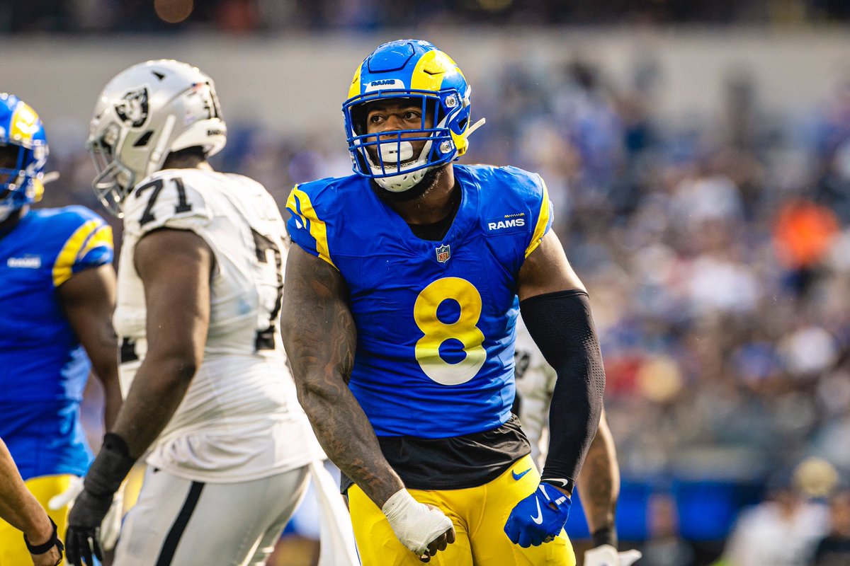 CesarsBurner's tweet image. I don’t ask for much but…