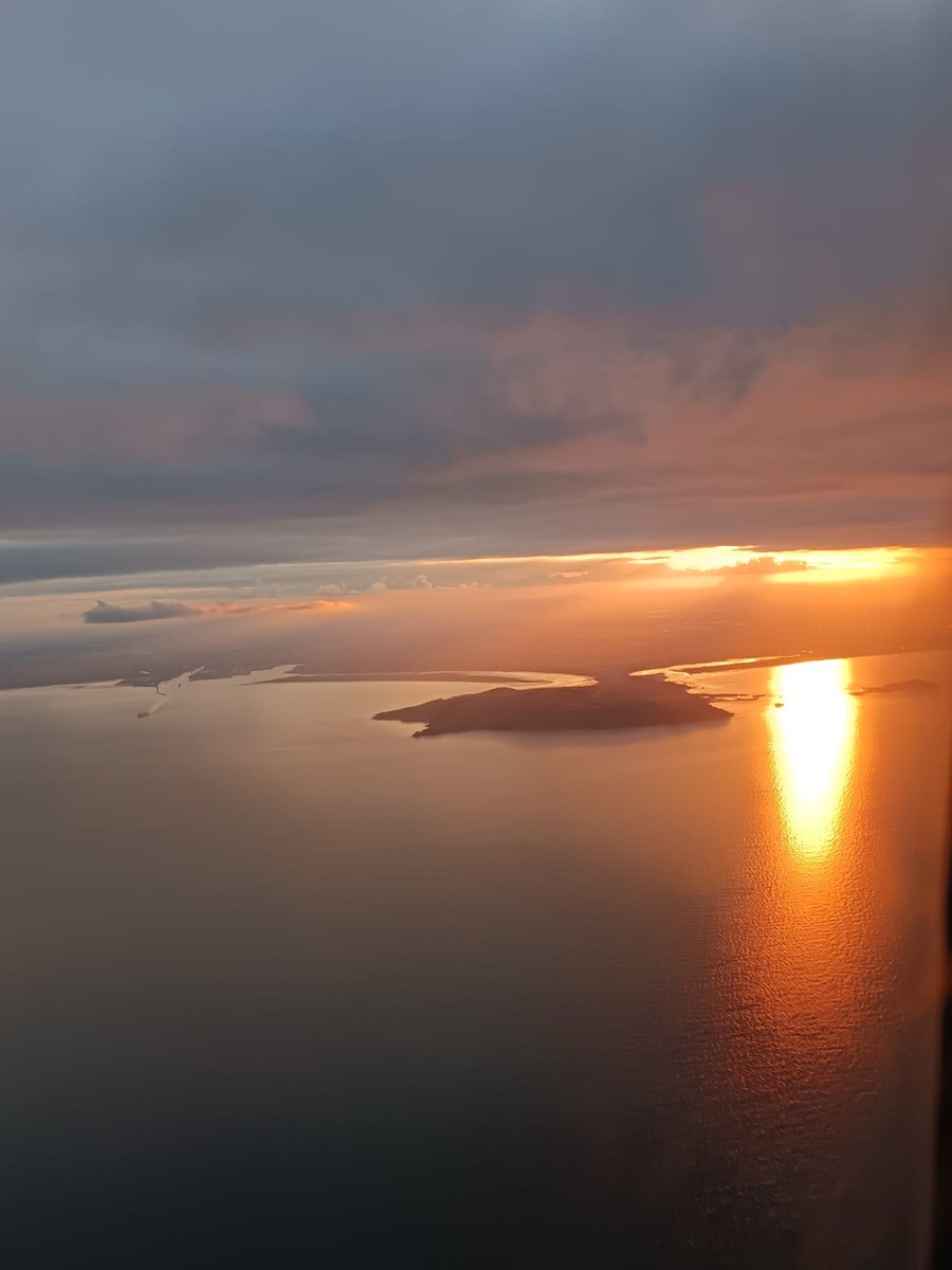 Taken just a few minutes ago from aboard FR11 <a href="/Ryanair/">Ryanair</a>