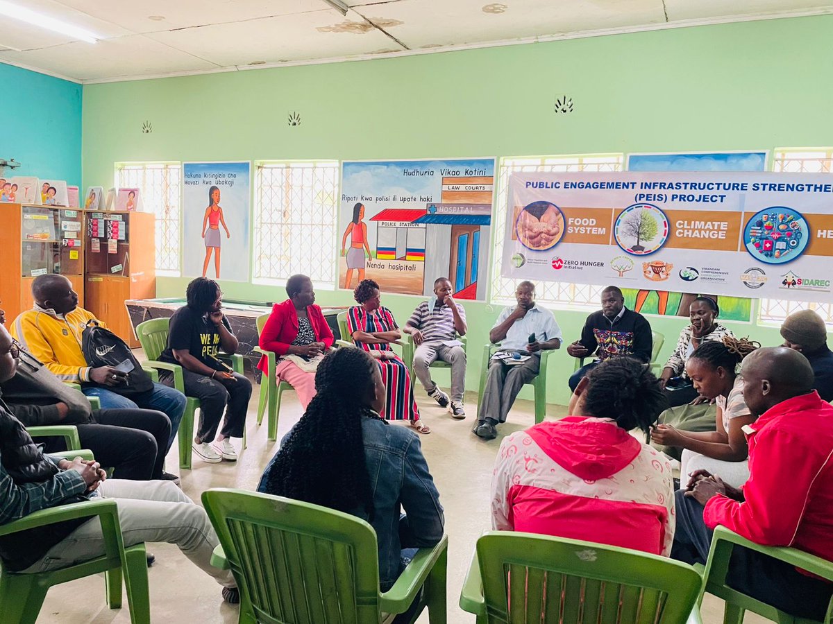 UnganoTena's tweet photo. π Today we launched PROMOTE Il an @aphrc Γ @UnganoTena initiative! π Bringing together teen parents, Cheminade VTI, MoH, ACC/Ward Admin & CAC to champion:
π School re-entry
π₯ Healthcare access
πΌ Socio-economic support
π€ Parenthood mentorship
#PROMOTEII @otiezmilly https://t.co/xpSmkG9v6R