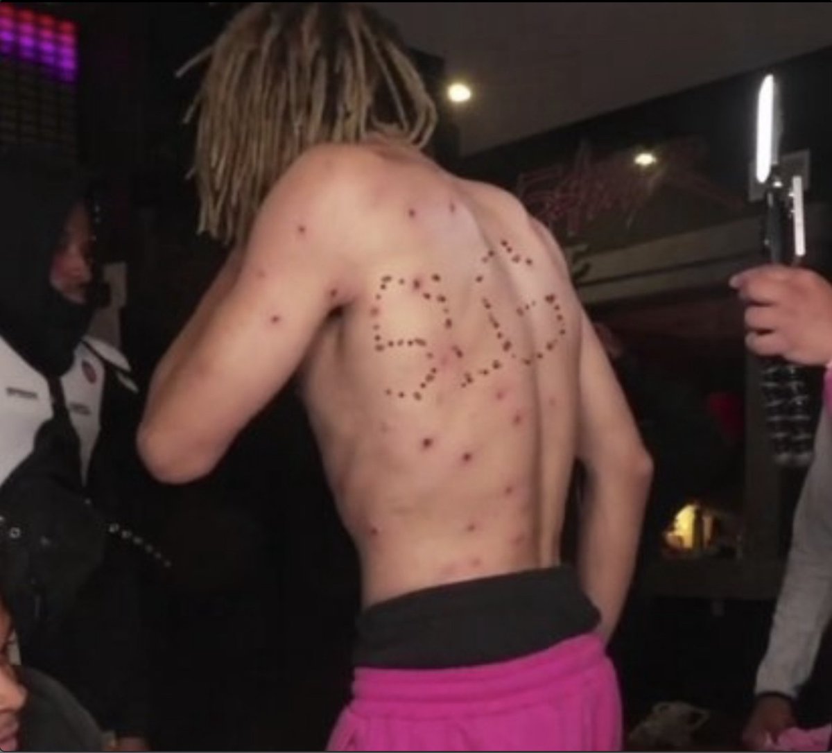 Chris (@endless_kris) on Twitter photo 