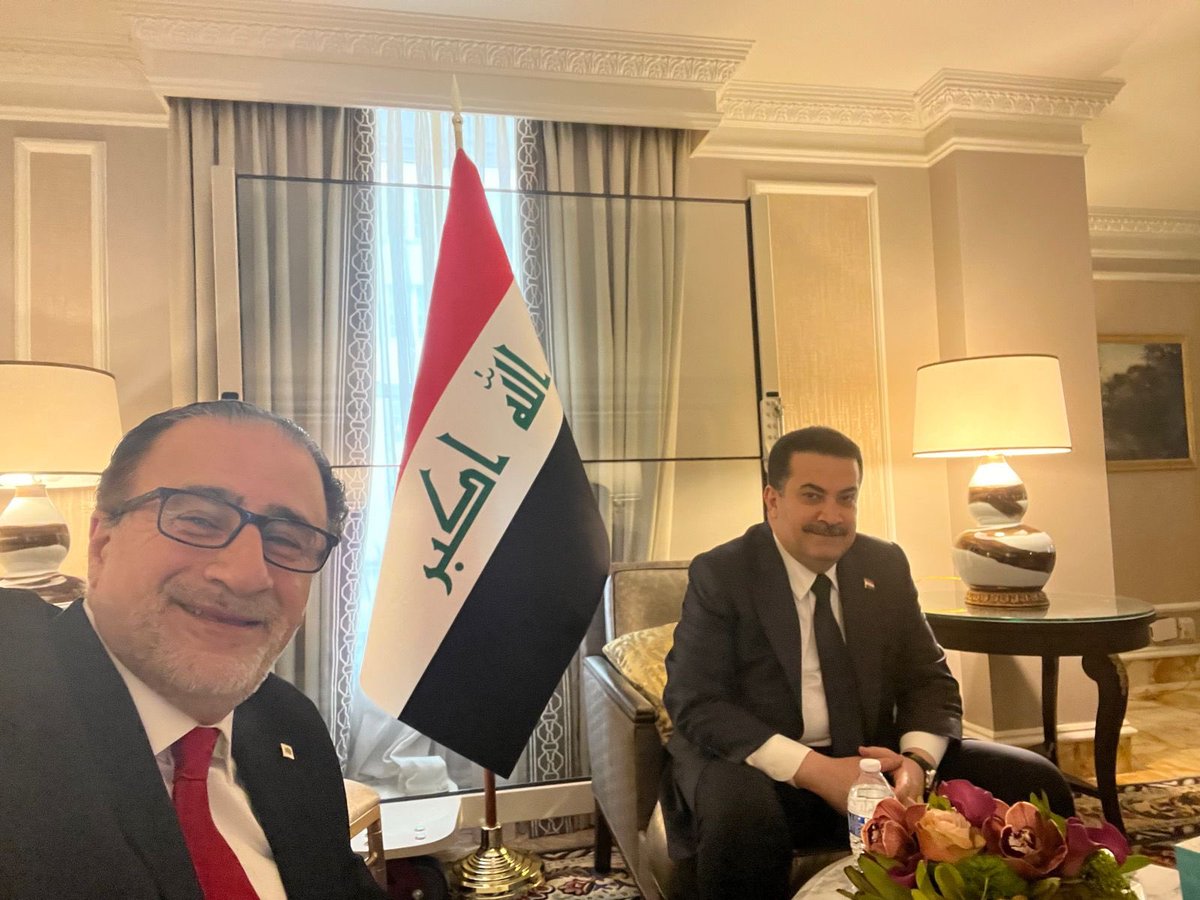 في رحلة الوطن، لا ألتفتُ للصوت النشاز، ولا تُربكني طعنات العاجزين. 

أعرف الدرب، وأعرف لماذا اخترت أن أبقى. 

العراق أكبر من ضجيج الصغار، وأسمى من أجندات الغياب. 

مستمرون بثبات، فالوطن لا يُبنى بالتردد.

#العراق #العراق_أولا