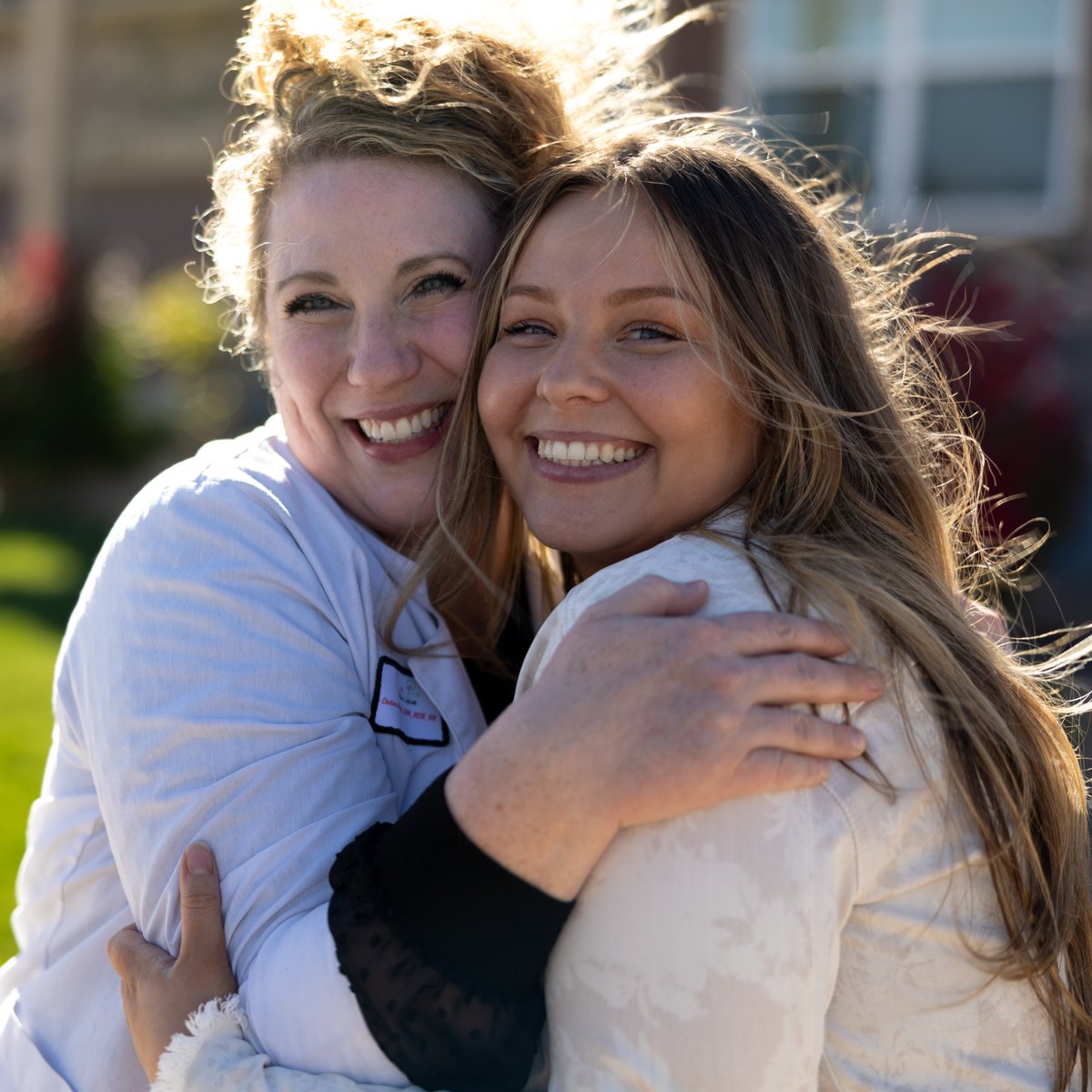 BIG WIN for life, religious liberty &amp; REAL choices for women! A federal court has struck down CO’s law banning abortion pill reversal.

<a href="/ADFLegal/">Alliance Defending Freedom</a> represented nurse midwife Chelsea Mynyk (left), who was investigated after helping Mackenna (right) use APR to save her baby. ⬇️