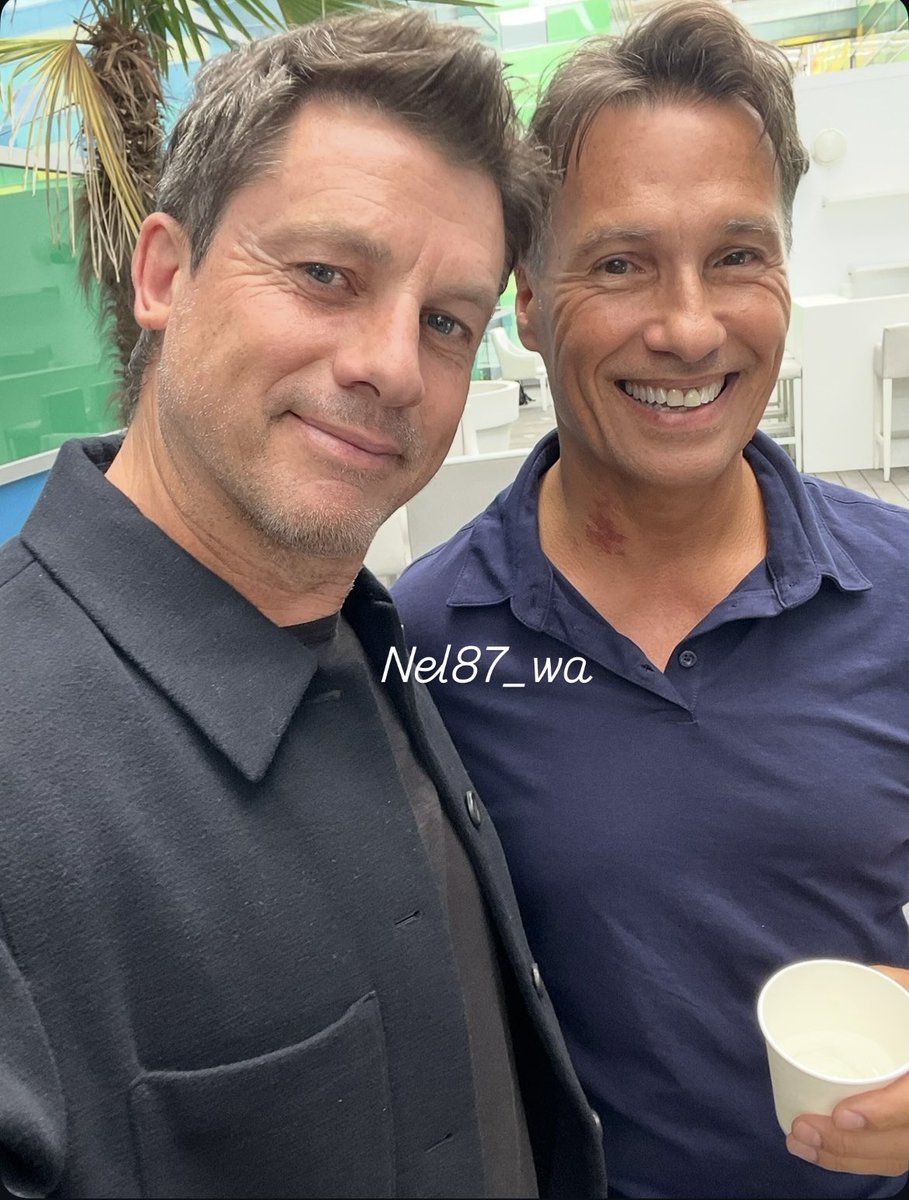 Chtitpanda's tweet photo. Photos taken by Steve with my phone at the Perpignan Meet and Greet. 
Thanks @iamSteveHart for these great photos 😄 https://t.co/lkaOxQFsic