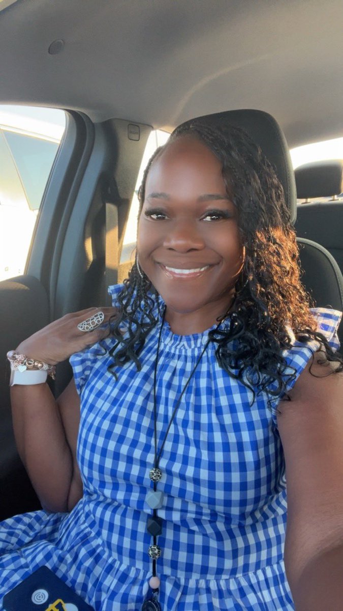 prettigirls1908's tweet image. Day 1 was a success!! Wishing all of my fellow educators and students a safe, productive, and fulfilling year!! Here’s to a new month, a new school, and new opportunities!! #Educator #Year22 #apalachee #cheestrong
