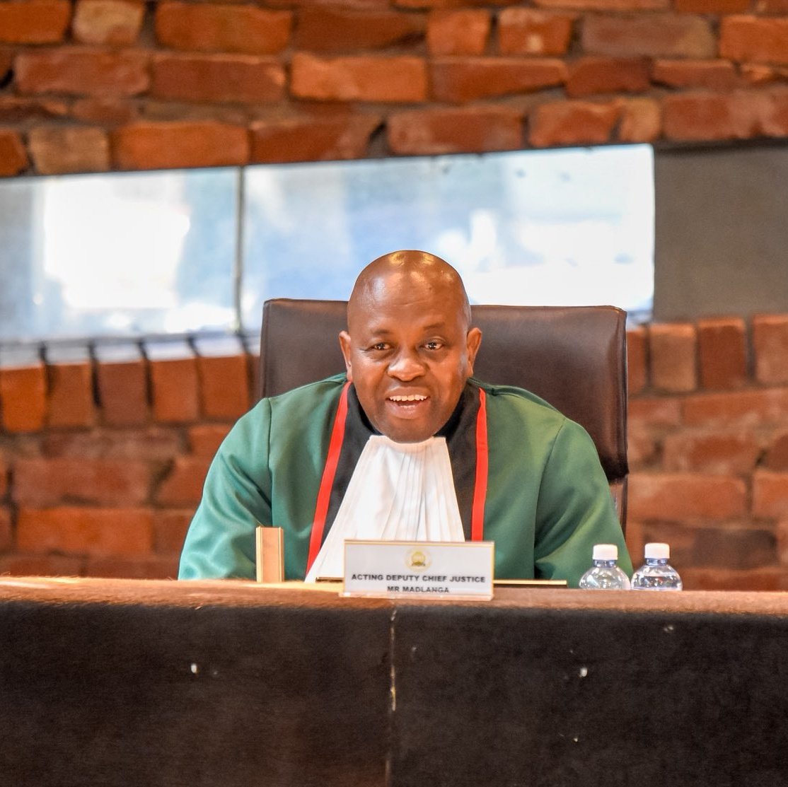 Please Call Me (@newsheriffinto1) on Twitter photo Vodacom has never submitted its version of events in court, nor filed any affidavit to oppose the damning evidence presented by the whistleblower or to counter the financial models submitted by Mr Makate’s experts. In such a scenario, what basis does the <a href="/SCA_ZA/">Supreme Court of Appeal ZA</a> have to rely on Vodacom has never submitted its version of events in court, nor filed any affidavit to oppose the damning evidence presented by the whistleblower or to counter the financial models submitted by Mr Makate’s experts. In such a scenario, what basis does the <a href="/SCA_ZA/">Supreme Court of Appeal ZA</a> have to rely on