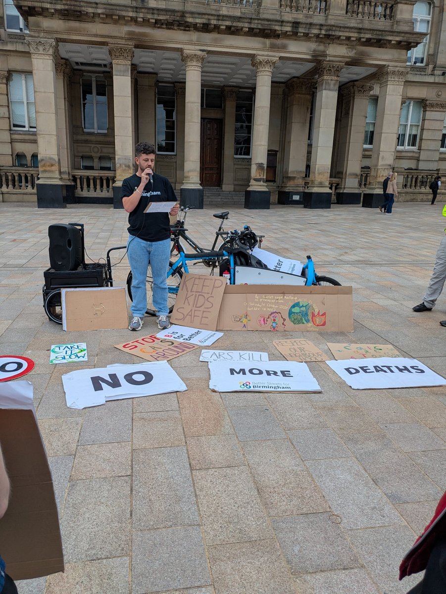Councillor David Barker (@david4bkh) on Twitter photo This week marks the first anniversary of Birmingham City Council declaring a road safety emergency. Thank you to <a href="/for_birmingham/">Better Streets for Birmingham is no longer on X</a> for organising this moment of reflection in memory of the 23 people who have been killed on Birmingham's roads since the declaration. This week marks the first anniversary of Birmingham City Council declaring a road safety emergency. Thank you to <a href="/for_birmingham/">Better Streets for Birmingham is no longer on X</a> for organising this moment of reflection in memory of the 23 people who have been killed on Birmingham's roads since the declaration.