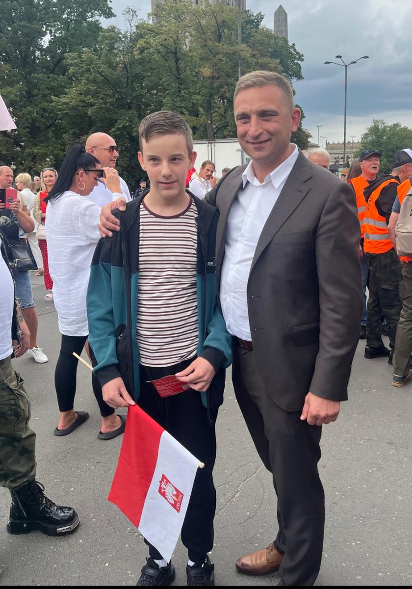 Robert Bąkiewicz tweet media