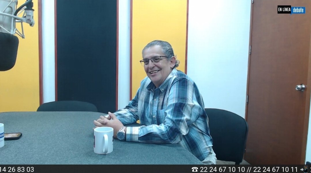 Erick Becerra (@erickbecerra1) on Twitter photo 🎙️#ALMOMENTO En la mesa de análisis y opinión conversamos con grandes amigos periodistas.
🎙<a href="/cmaciaspalma/">Carlos Macías Palma</a>
🎙<a href="/bacoalatriste/">Baraquiel Alatriste</a>
🎙<a href="/eliashanan08/">@EliasHanan</a>
#EnLíneaDebate
#EntrePalabrasDescubrimosLaVerdad
<a href="/LaKeBuenaPuebla/">La Ke Buena Puebla</a>
<a href="/elineanoticias/">E Línea Noticias</a> 🎙️#ALMOMENTO En la mesa de análisis y opinión conversamos con grandes amigos periodistas.
🎙<a href="/cmaciaspalma/">Carlos Macías Palma</a>
🎙<a href="/bacoalatriste/">Baraquiel Alatriste</a>
🎙<a href="/eliashanan08/">@EliasHanan</a>
#EnLíneaDebate
#EntrePalabrasDescubrimosLaVerdad
<a href="/LaKeBuenaPuebla/">La Ke Buena Puebla</a>
<a href="/elineanoticias/">E Línea Noticias</a>