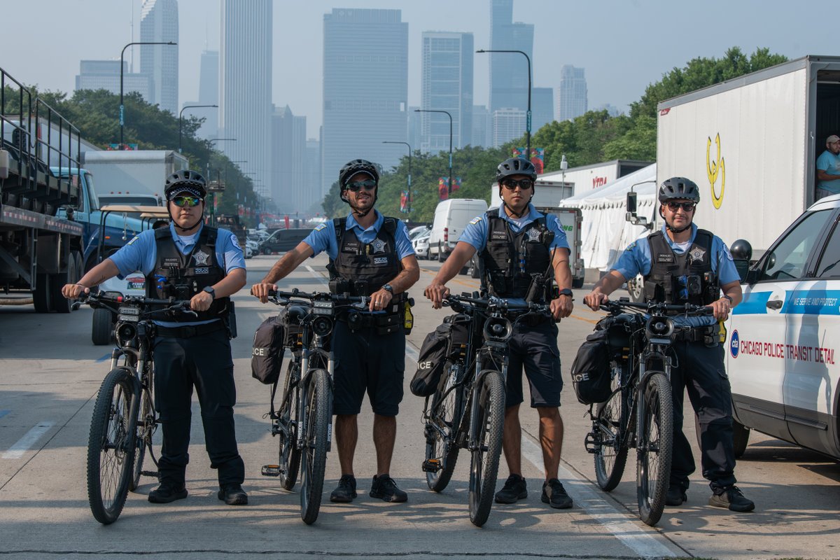 The Chicago Police Department is at Grant Park this weekend to keep all Lollapalooza attendees safe. We ask everyone to enjoy the event responsibly. If you see something, say something by finding a nearby officer or calling 911.