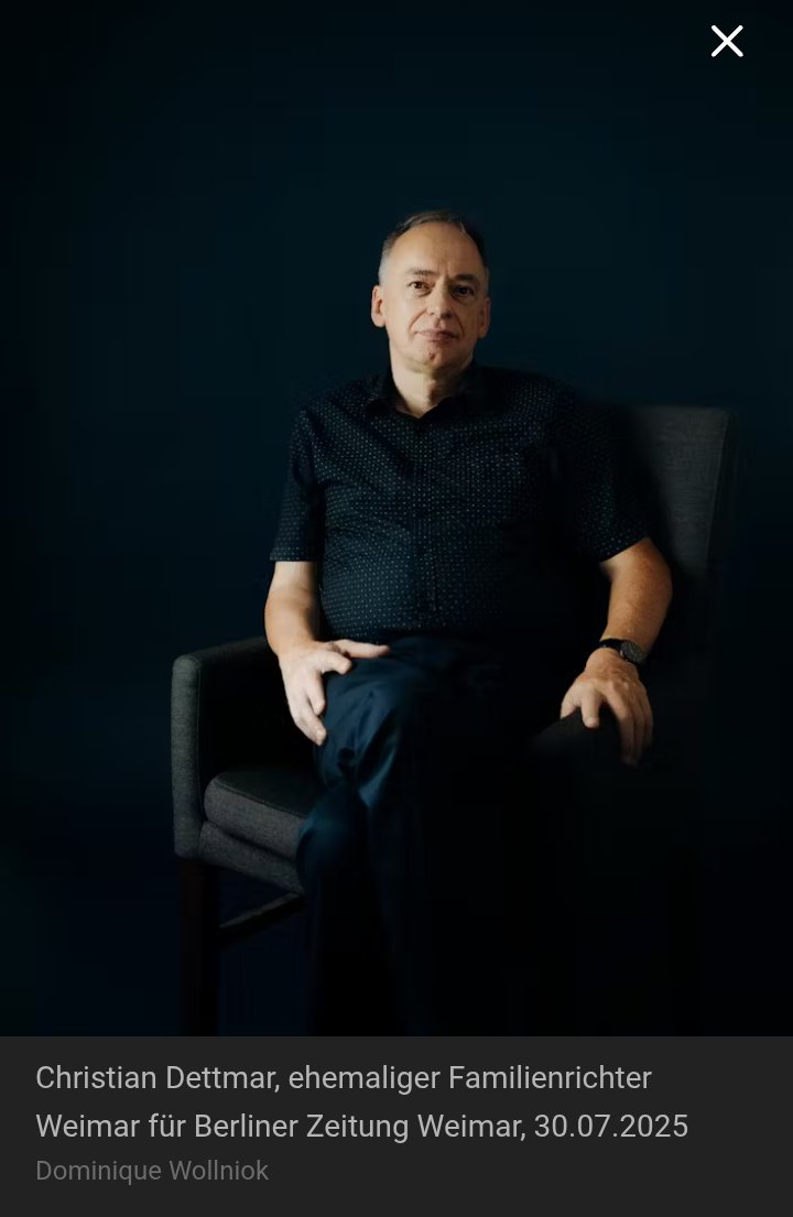 "Ein Richter entscheidet gegen die Corona-Maßnahmen. Heute weiß man: Er hatte recht. Doch das half ihm nicht. Er verliert seinen Job. Gibt es Gerechtigkeit?"

"Die Gutachten haben sich in vollem Umfang bestätigt, wenn man als Maßstab nimmt, was jetzt nach der Veröffentlichung der