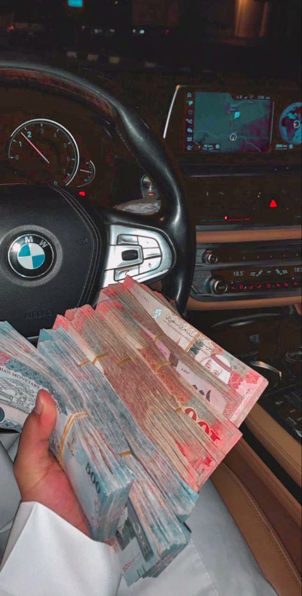 Crush is not important.
Cash is most important..!

#lifelesson