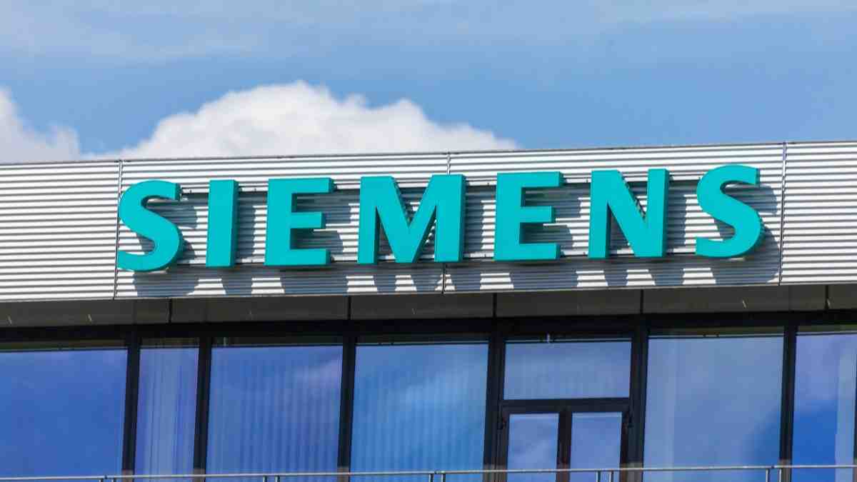 Siemens Communications Internship

Global energy company, Siemens Energy, is recruiting now for a Communications Internship. 

Click for details >>>> careersportal.co.za/company/siemen…