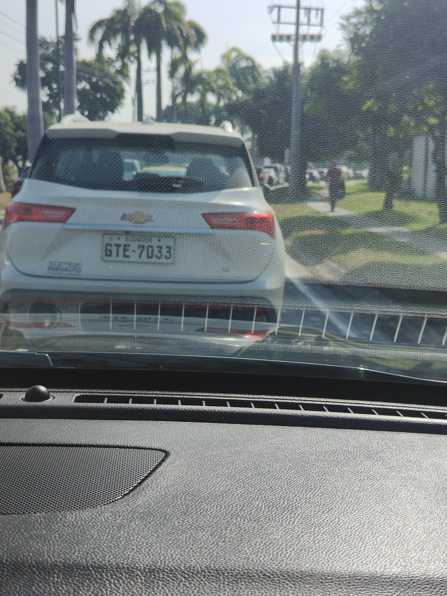 Gracias <a href="/MuniSamborondon/">Samborondón</a> por este maravilloso tráfico todos los días y a toda hora!