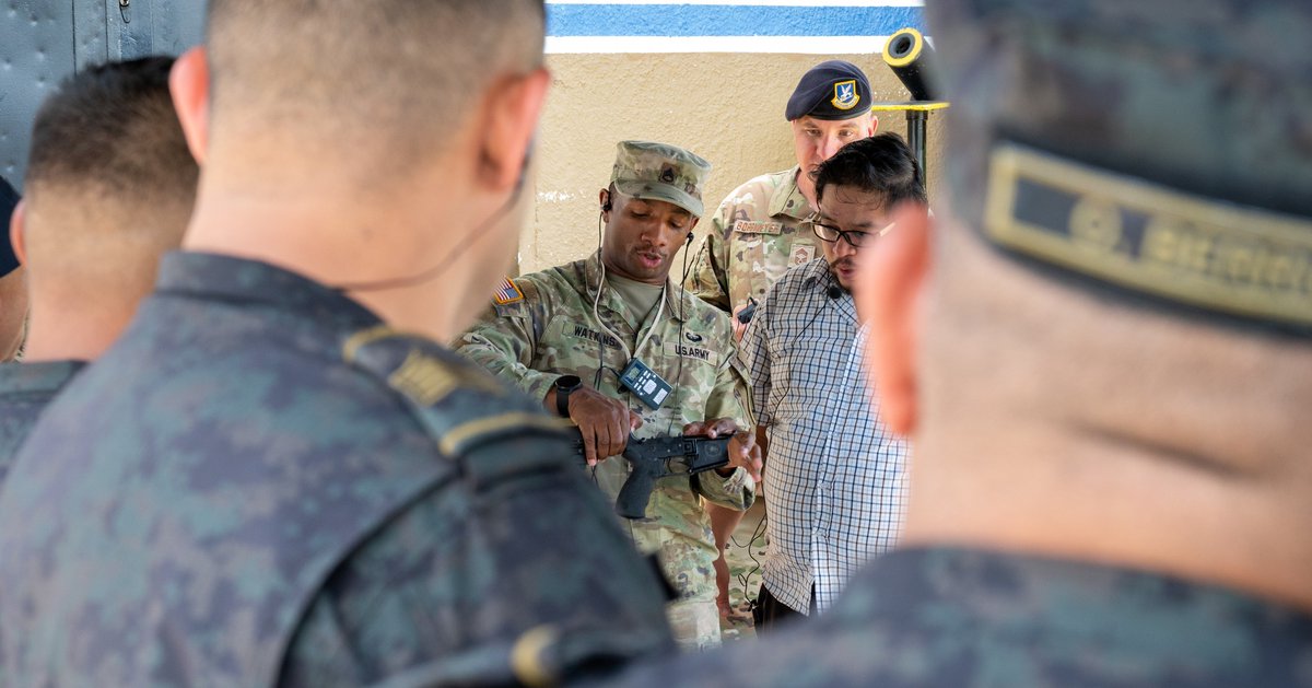 Missouri National Guard tweet media