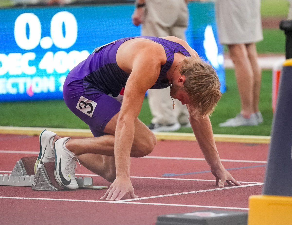 UNITrackFieldXC's tweet photo. 🚨 DECATHLON UPDATE FROM EUGENE!

Morton clocks a 14.95 in the 110m hurdles and throws 126 feet, one inch in the discus.

Currently in eighth with 5,336 points with three events to go.

#EverLoyal | #1UNI | #USATFOutdoors https://t.co/ujGsWjxg02