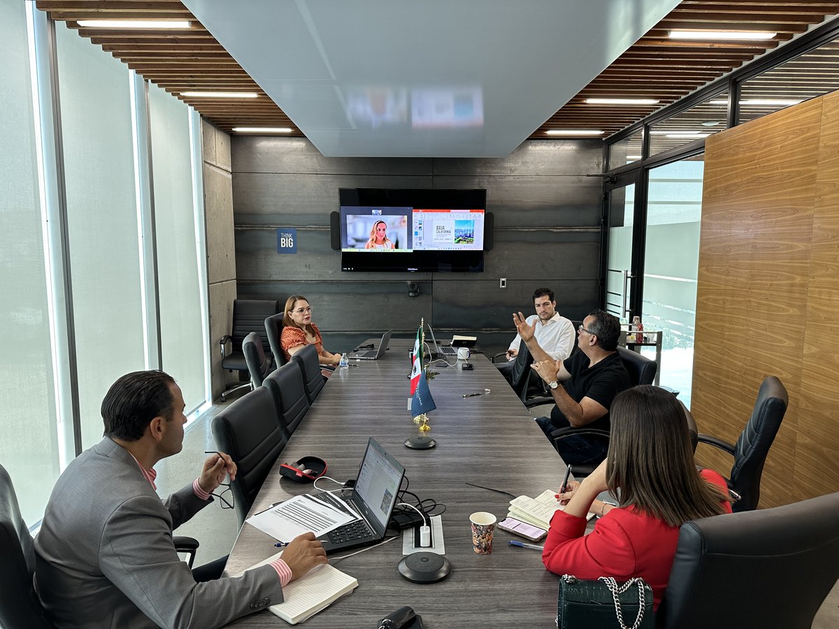 Tijuana EDC (@tijuanaedc) on Twitter photo Strong synergy at our coordination meeting! 🤝 We joined forces with the State and Municipal governments to align strategies and strengthen our agenda for attracting and retaining investment in Tijuana. 📈
#TijuanaEDC #AttractionStrategy #ForeignInvestment #EconomicDevelopment Strong synergy at our coordination meeting! 🤝 We joined forces with the State and Municipal governments to align strategies and strengthen our agenda for attracting and retaining investment in Tijuana. 📈
#TijuanaEDC #AttractionStrategy #ForeignInvestment #EconomicDevelopment