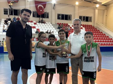 Kentin Çocukları Basketbol Turnuvası