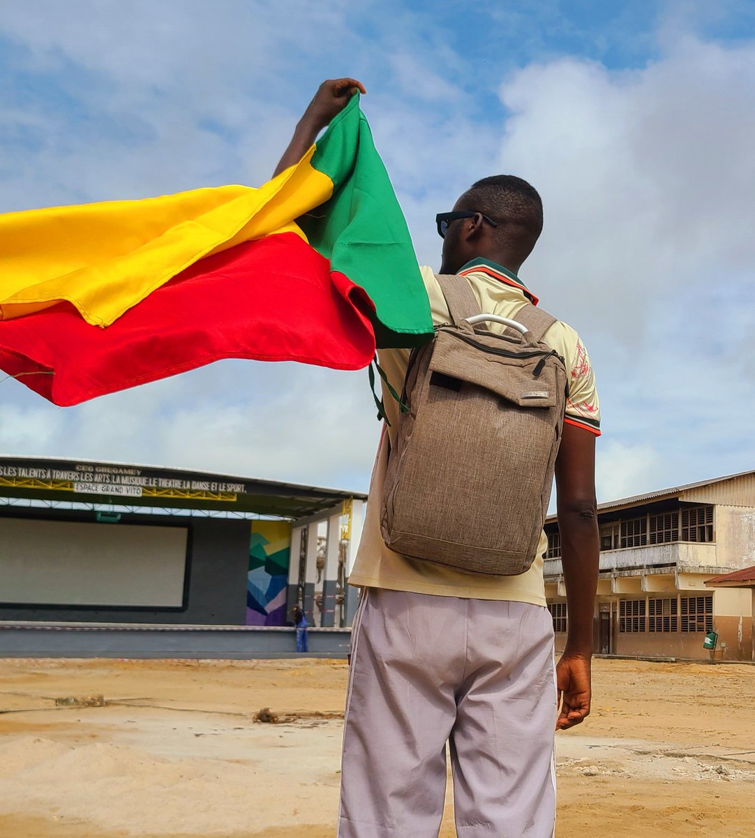 TonGraphiste's tweet image. ❤️🇧🇯