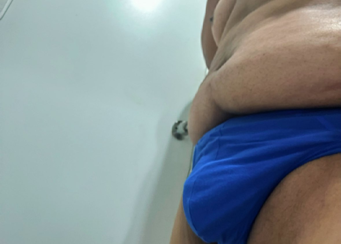 IEcub2001's tweet photo. I need someone to remove my underwear and enjoy this cock. #gay #gaylatino #gayhorny #gayuncut #gaycub #gaybear https://t.co/QvQHHx2cwt