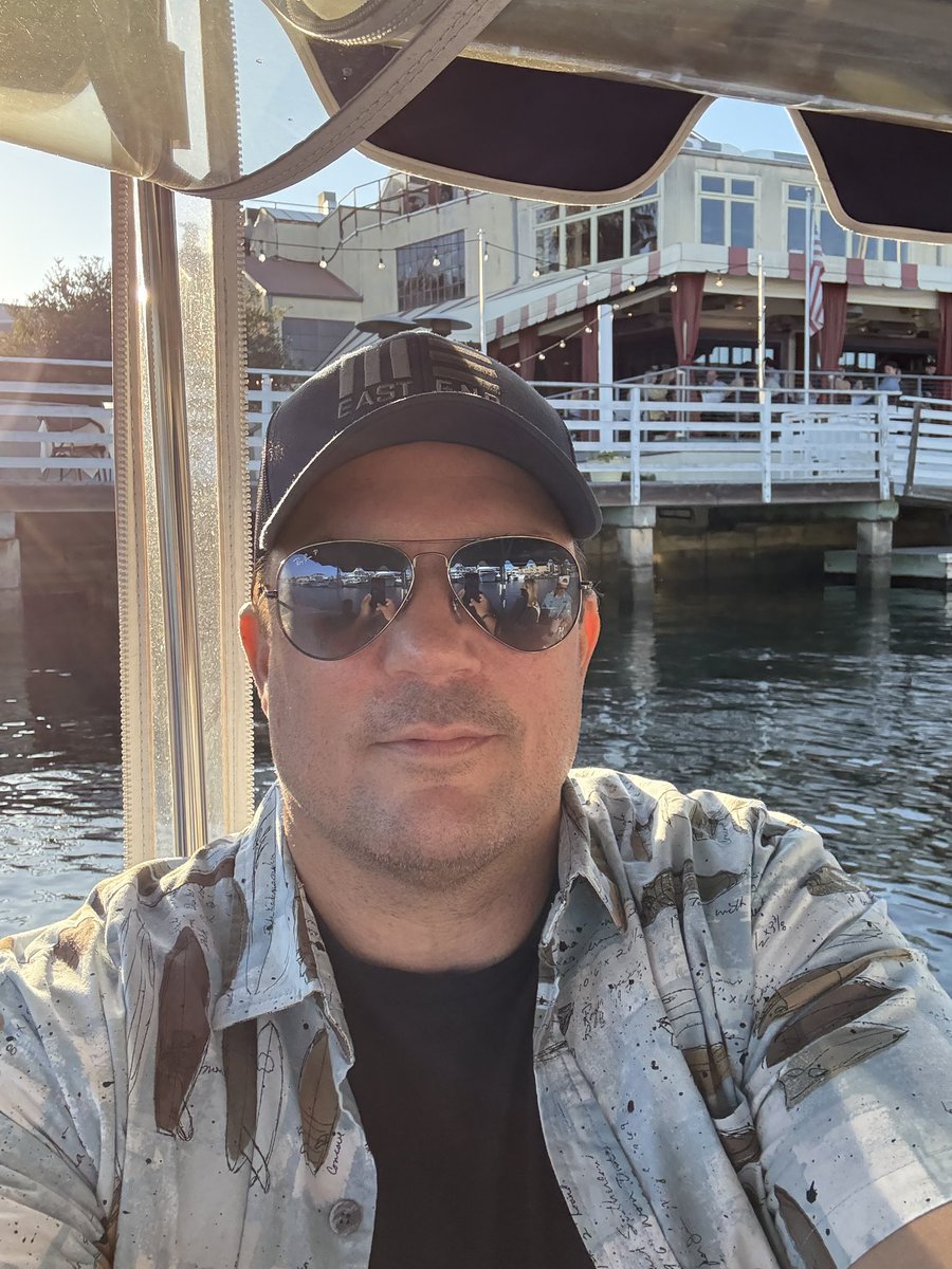 blakeshelton's tweet image. Happy birthday Greg!