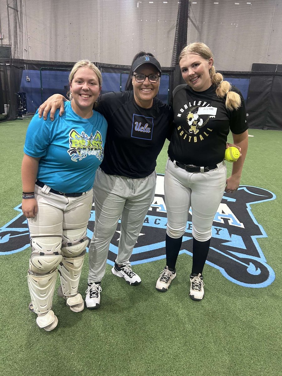 Addison Retzinger 2027 (@addisonretsftb) on Twitter photo Had a great time this evening at the Liza Fernandez pitching camp! Thankful for all that I learned and can’t wait to use it in my future workouts and games! Thank you <a href="/MarleyGreen2028/">Marley Green</a> for coming to catch me tonight! Had a great time this evening at the Liza Fernandez pitching camp! Thankful for all that I learned and can’t wait to use it in my future workouts and games! Thank you <a href="/MarleyGreen2028/">Marley Green</a> for coming to catch me tonight!