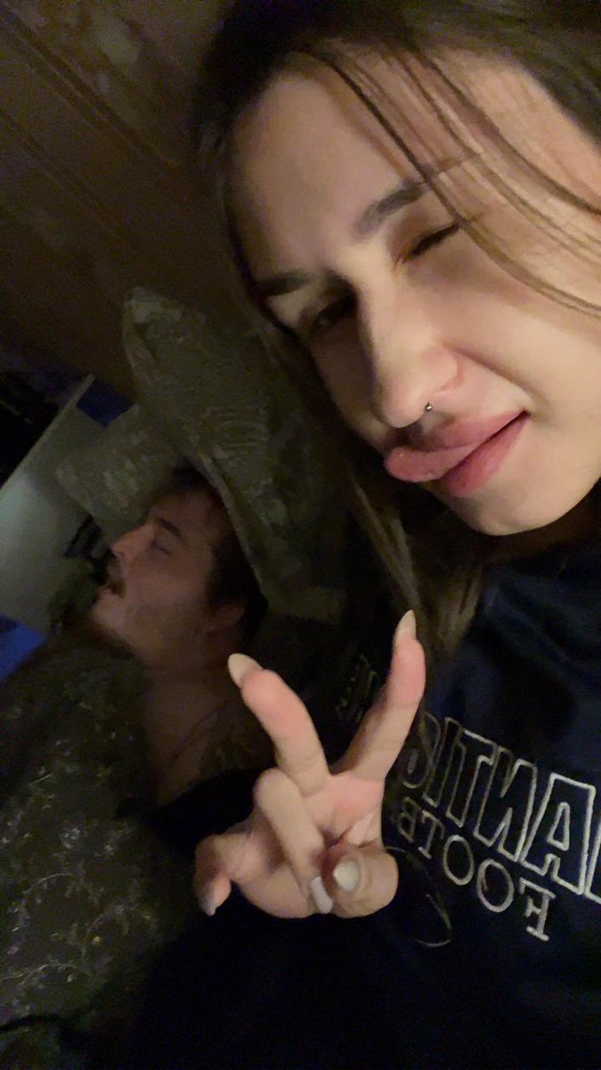 Just noticed what day it was but Happy Girlfriend day to my other half, my twin flame, my love. 🥰 I really wish I can be there still with you but I will be back soon ❤️ You deserve the greatest things in this life, my forever and always. <a href="/ItsPiku_/">Piku 🌸</a> Mah baby foeva 🥰❤️