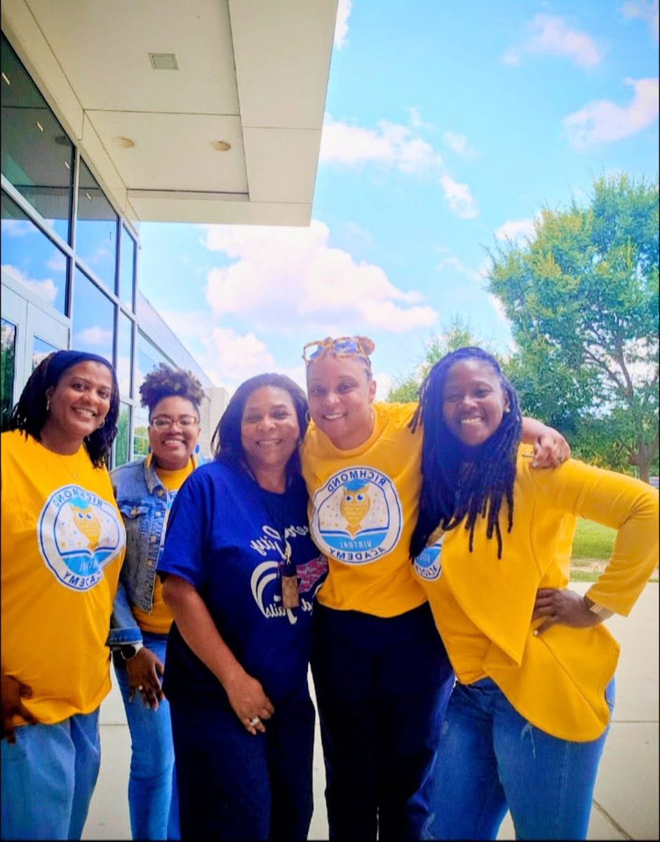 dr__cyndi's tweet photo. The Richmond Virtual Academy’s Graduation Dream Team is getting ready to SOAR into another owlsome school year! Yesterday, we got a jump start to the year at RPS’s Graduation Summit event!!  Filled with inspiration &amp; aspiration &amp; ready to take flight!!  Hoot Hoot!!!!!
🩵💛🙏🏾🦉☺️ https://t.co/lDFKRGWo4D