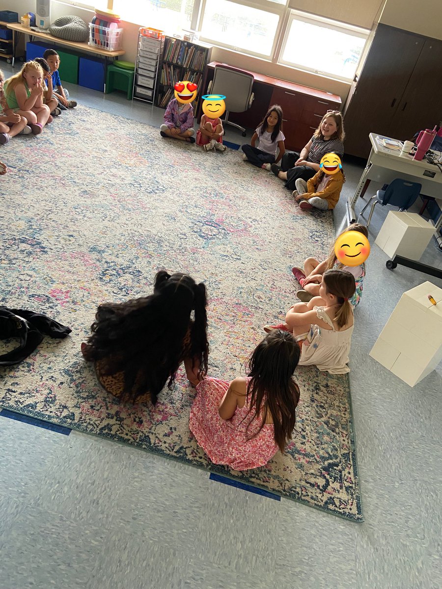 Music/Theater classes started off strong this week! Our students learning how to be good listeners and positive influences in class. 🎶🎼🎵🐬💙🤍🩵 <a href="/SBUSD_NEWS/">SBUSD NEWS</a> <a href="/Supt_SBUSD/">Jose A. Espinoza</a>