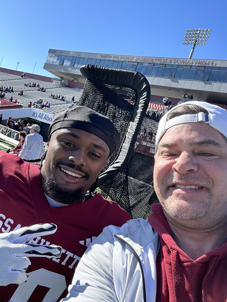 TimChi72's tweet image. You Da Bess! Remain your focus