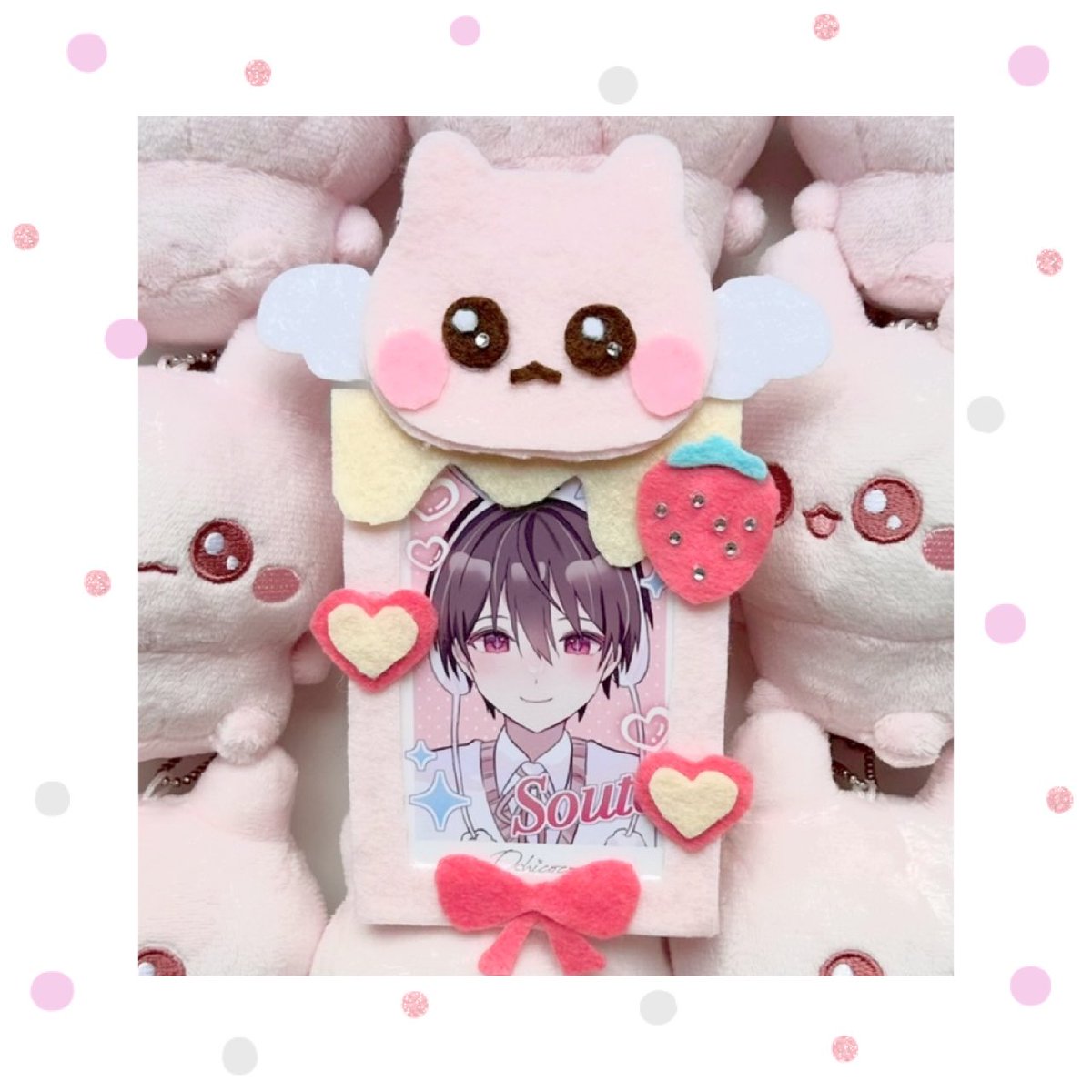 みんな~もうプリントしてくれた՞ o̴̶̷  ̫ o̴̶̷ ՞？
プリントできるのは【8月12日まで】だから早めにチェックしてね🪄︎︎

「うちゃのオタクひとことステッカー」と
「うちわに貼れる!メンカラうちゃステッカー」は、ローソン･ファミマ・ミニストップの限定販売だよ!(セブンはシール紙非対応のため)