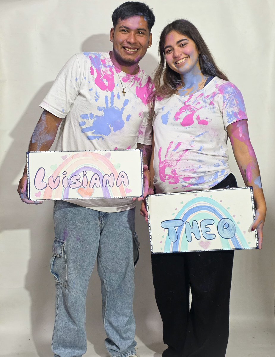 Acá también porque somos muy felices de nuestros bebitos 🥺😍👦🏽👧🏽